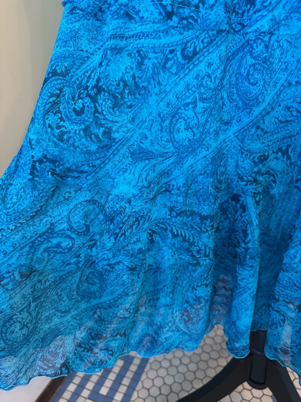 Jones Wear | VTG Blue Paisley Drop Waist Midi Dress - Boho 90s/Y2K, Size 10 - Picture 5 of 10